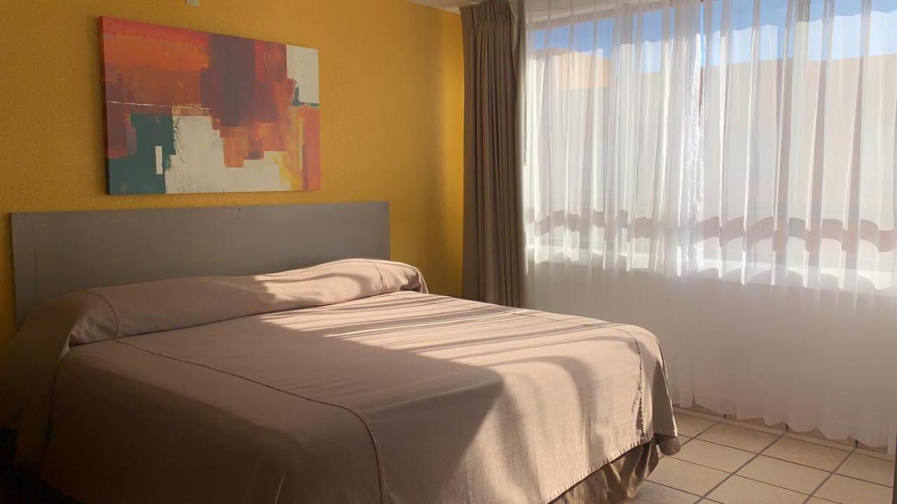 Sunrock Hotel & Suites Cabo San Lucas Buitenkant foto